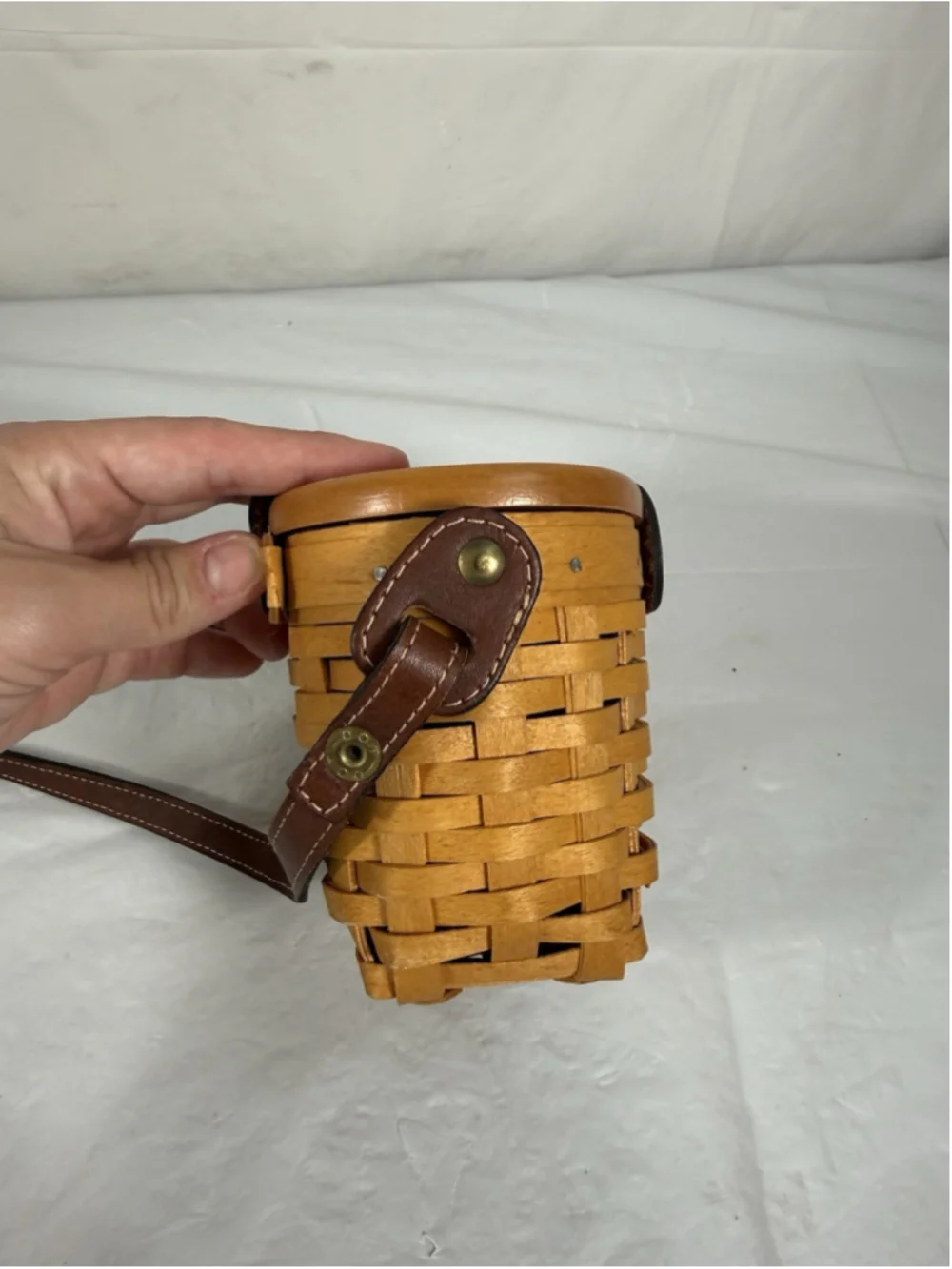 Longaberger Homecoming Bee Station 2000 Kiddie Basket Purse Leather Strap rare